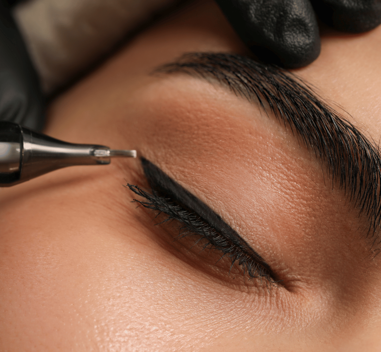 eye liner upper and lower