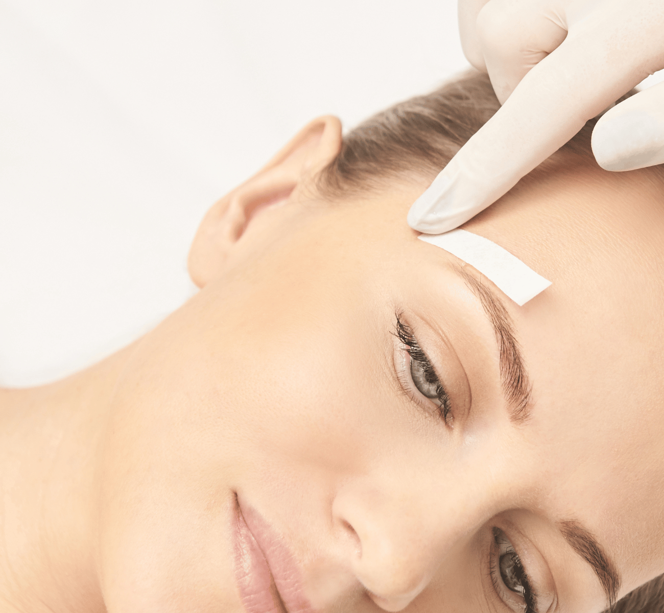 Eyebrow sugaring